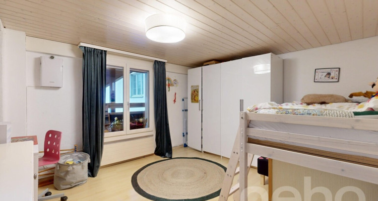4.5-Zimmer-Wohnung mit Chalet Flair image 11