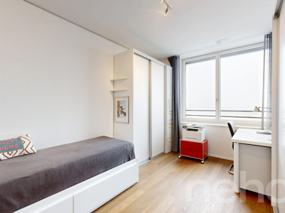 Moderne 4.5-Zimmerwohnung mit Loggia, Weitblick und Tiefgaragenplätzen image 7