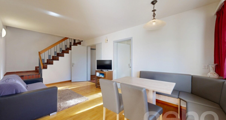 Doppelhaushälfte mit Aussicht und naturnaher Lage in Filisur GR image 3