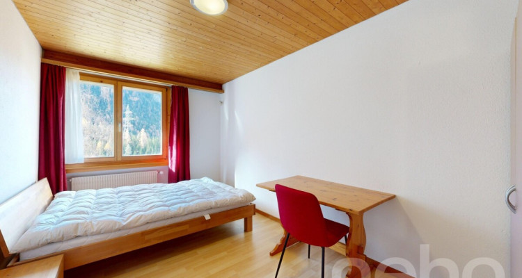 Doppelhaushälfte mit Aussicht und naturnaher Lage in Filisur GR image 9