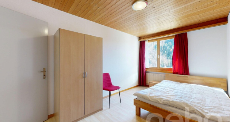 Doppelhaushälfte mit Aussicht und naturnaher Lage in Filisur GR image 10