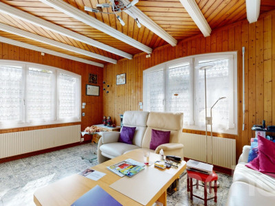 Familiendomiziel mit Dachgeschosswohnung, Werkstatt und Schopf image 7