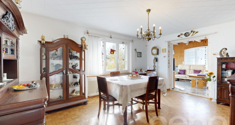 Familiendomiziel mit Dachgeschosswohnung, Werkstatt und Schopf image 5