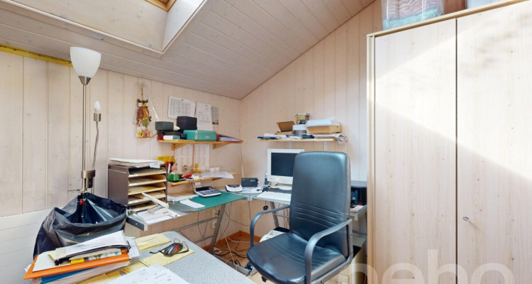 Familiendomiziel mit Dachgeschosswohnung, Werkstatt und Schopf image 11