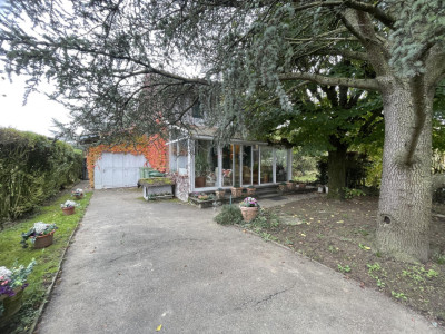 Maison 5 pièces à rénover image 1