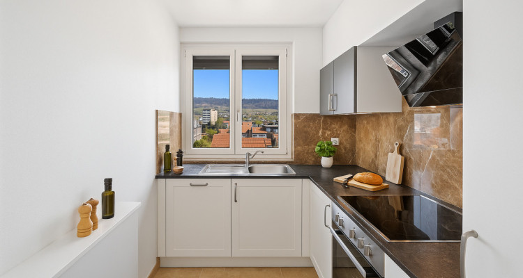 Appartement de prestige rénové -1 loyer offert* image 4