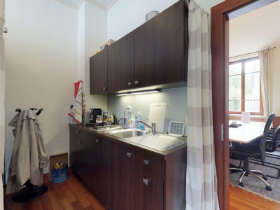 Locaux commerciaux au bord du Rhône image 5