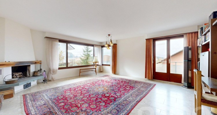 Charmantes Einfamilienhaus mit Potenzial und Ausblick image 3