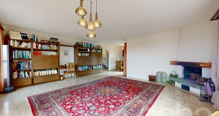 Charmantes Einfamilienhaus mit Potenzial und Ausblick image 4