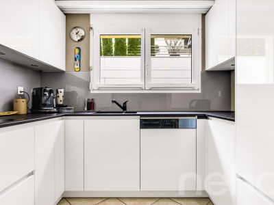 4.5-Zimmer-Reihenhaus mit grosszügiger Terrasse in Wollerau image 5