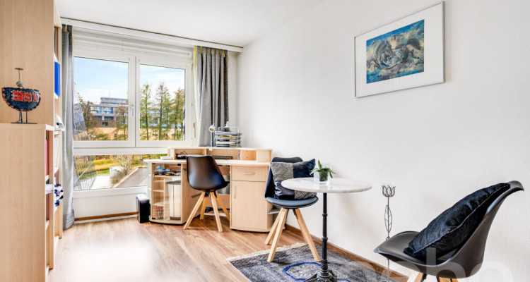 4.5-Zimmer-Reihenhaus mit grosszügiger Terrasse in Wollerau image 8