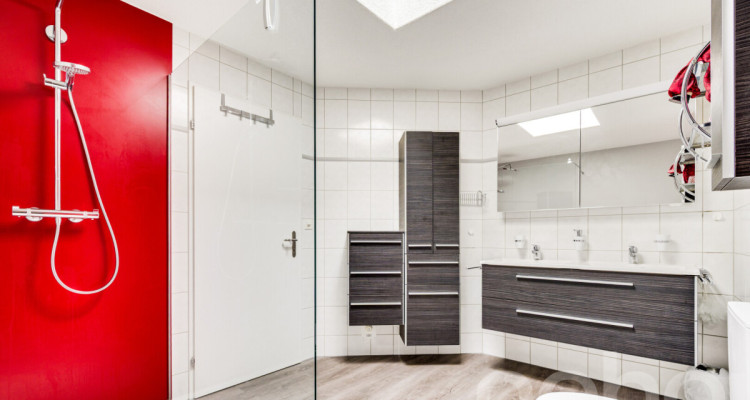 4.5-Zimmer-Reihenhaus mit grosszügiger Terrasse in Wollerau image 10