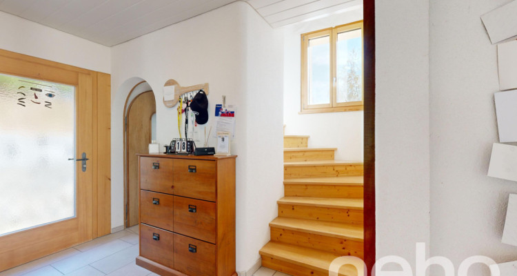 Maison 7.5 pièces, rénovée à neuf : CHF 500?000 de travaux effectués ! image 4