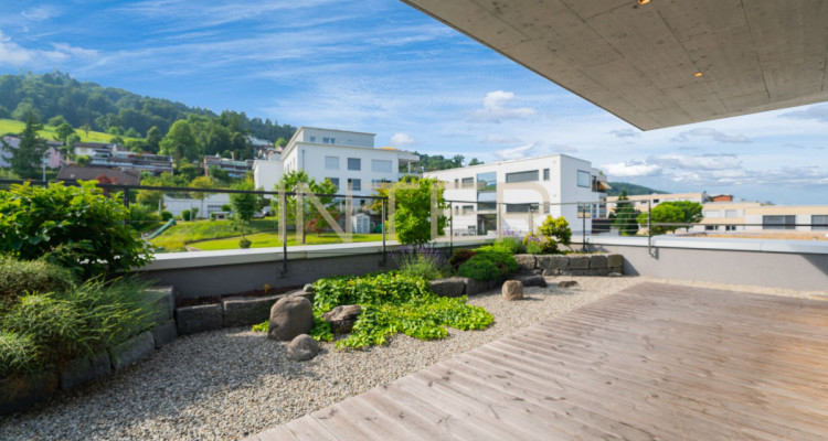 Grosszügige Attika-Maisonette zum Wohlfühlen in Ebikon - 5.5-Zimmerwohnung mit Panoramasicht image 3