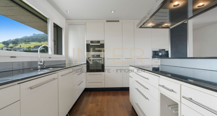 Grosszügige Attika-Maisonette zum Wohlfühlen in Ebikon - 5.5-Zimmerwohnung mit Panoramasicht image 5