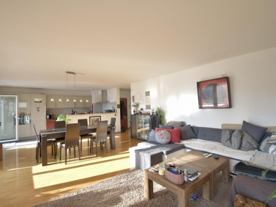 Superbe duplex lumineux à Eysins image 5