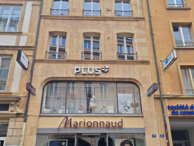 Bureau au centre-ville de Neuchâtel image 1