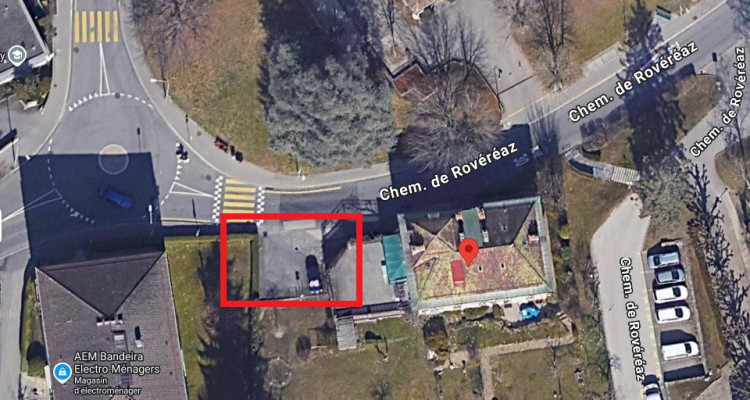 Places de parc extérieure - Ch. de Rovéréaz 16, 1012 Lausanne image 1