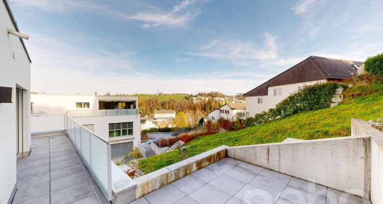 Lichtdurchflutete 4.5-Zimmer-Wohnung in Langnau am Albis image 11