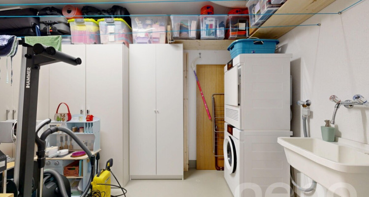 Lichtdurchflutete 4.5-Zimmer-Wohnung in Langnau am Albis image 12