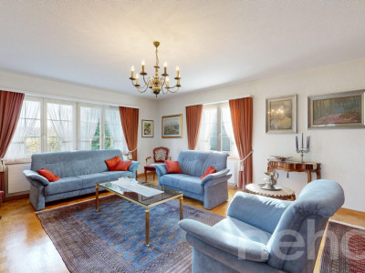 Grosszügiges 8-Zi. Mehrgenerationenhaus mit 2 separaten Wohneinheiten image 2