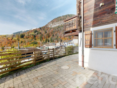 Chalet 2.5 pièces avec jardin ? Opportunité rare image 10