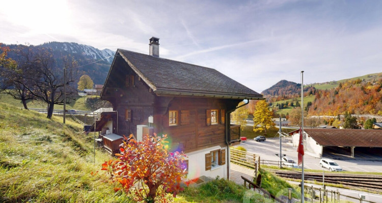 Chalet 2.5 pièces avec jardin ? Opportunité rare image 4