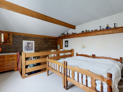 Le Pont: Propriété sur les quais avec jardin et parking sous-terrain image 10