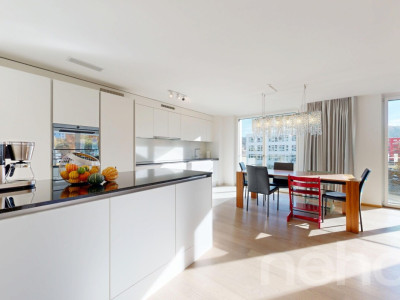 Hochwertige 4.5-Zimmer-Wohnung image 2