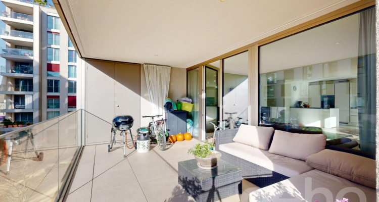 Hochwertige 4.5-Zimmer-Wohnung image 4