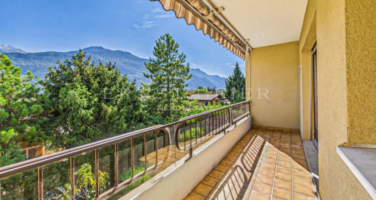 Appartement lumineux de 3.5 pièces au coeur de Vétroz image 9