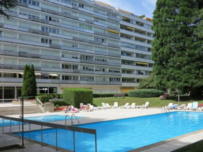 SPACIEUX APPARTEMENT TRAVERSANT DANS RÉSIDENCE DE LUXE  image 2