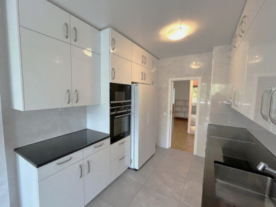 SPACIEUX APPARTEMENT TRAVERSANT DANS RÉSIDENCE DE LUXE  image 5