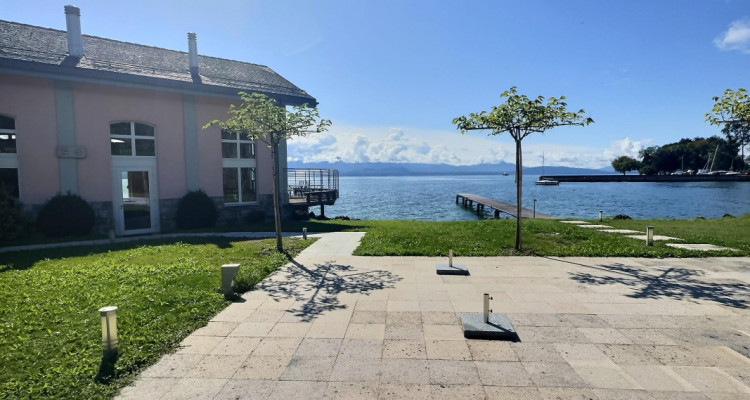 Magnifique appartement en viager occupé sans rente. Vue Lac et Port privé. image 2