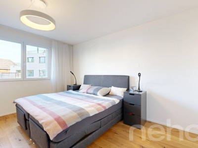 Moderne 4.5-Zimmerwohnung mit grossem Balkon und hochwertiger Küche image 5