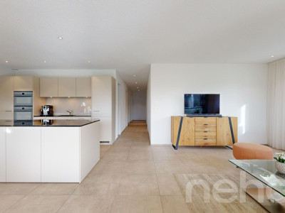 Moderne 4.5-Zimmerwohnung mit grossem Balkon und hochwertiger Küche image 12