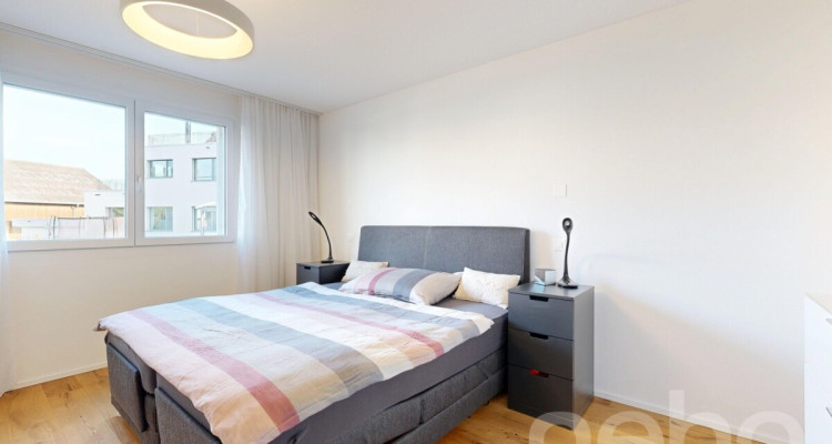 Moderne 4.5-Zimmerwohnung mit grossem Balkon und hochwertiger Küche image 5