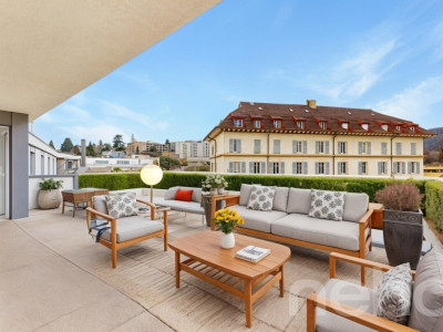 Charmant attique proche du centre-ville image 2