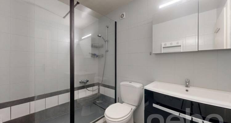 Duplex lumineux avec grand jardin privatif image 12