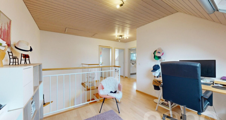 Maison lumineuse avec grand jardin à 5 min. de Morges image 9