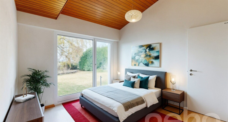 Charme intemporel et confort moderne avec vue sur le lac ! image 8