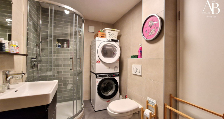 En exclusivité Villa Moderne et lumineuse, Abby Bryand immobilier image 11