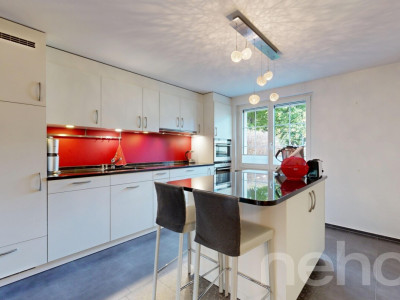 Reiheneckhaus im Landhausstil in Neuheim image 7