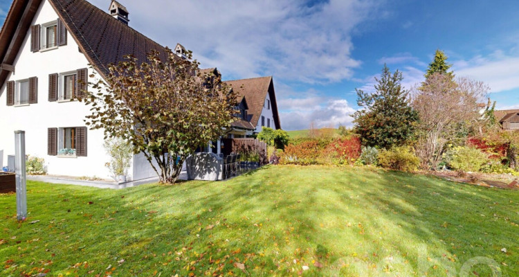 Reiheneckhaus im Landhausstil in Neuheim image 3