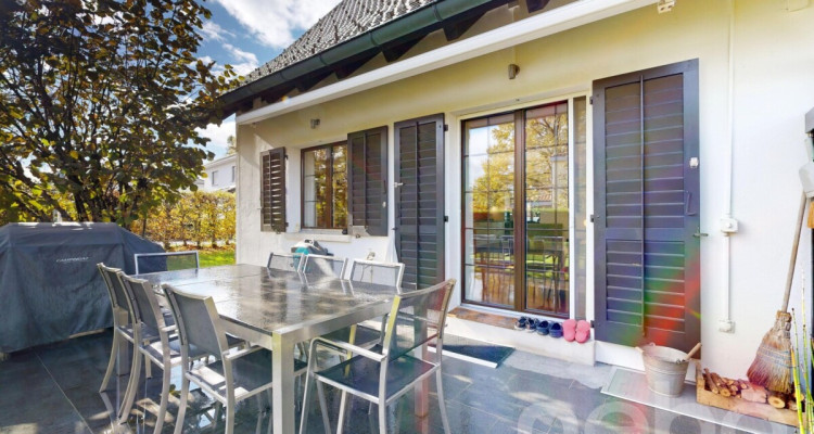 Reiheneckhaus im Landhausstil in Neuheim image 4