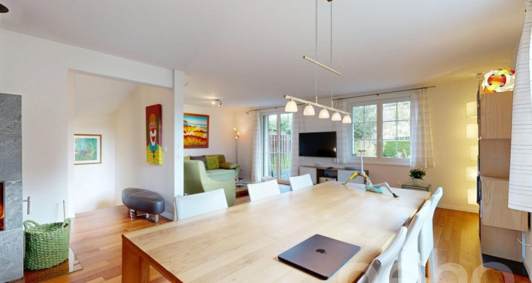 Reiheneckhaus im Landhausstil in Neuheim image 5