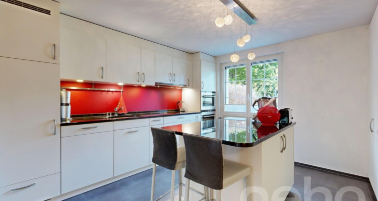 Reiheneckhaus im Landhausstil in Neuheim image 7