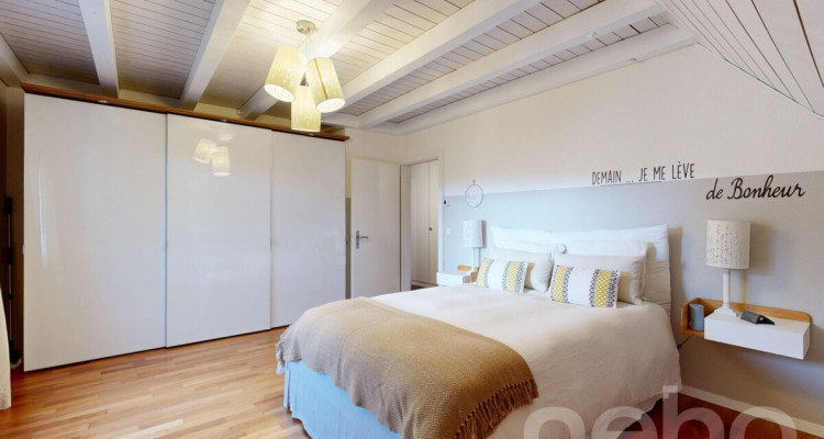 Reiheneckhaus im Landhausstil in Neuheim image 8