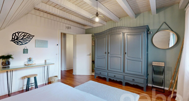 Reiheneckhaus im Landhausstil in Neuheim image 9