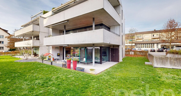 Moderne 3.5-Zimmer-Gartenwohnung image 2